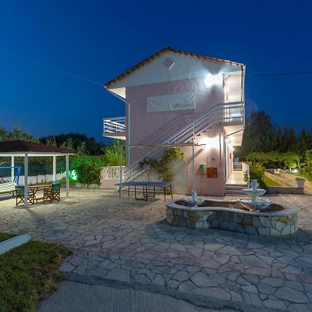 Eleni Studios & Apartments Alykes  Bagian luar foto