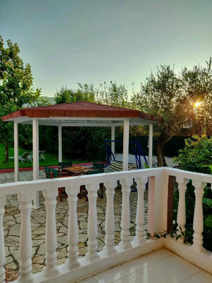 Eleni Studios & Apartments Alykes  Bagian luar foto